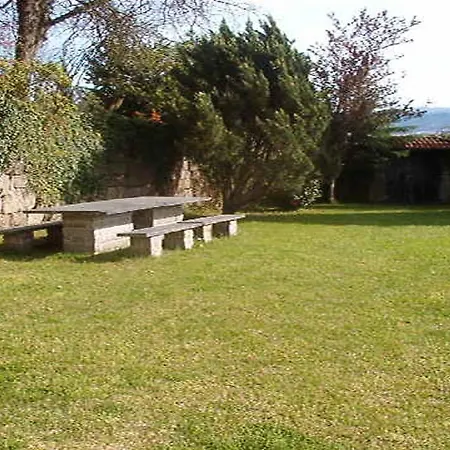 度假居 Casa De Ferias Em *
