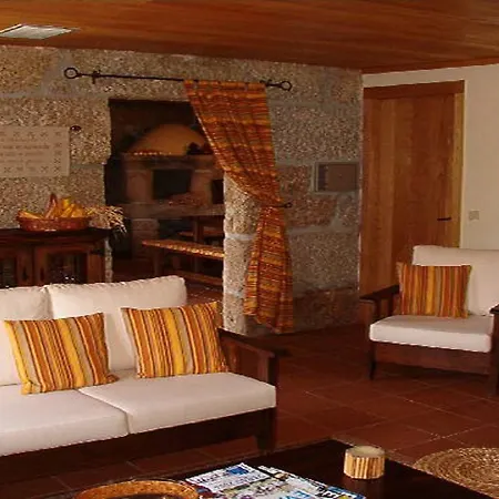 Casa De Ferias Em * 拜昂